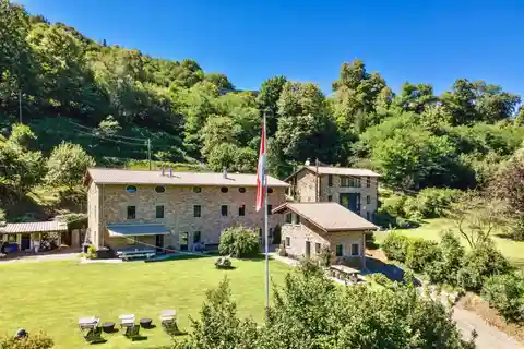 Spaciousness and Privacy