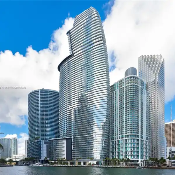 BRIGHT AND MODERN TWO BEDROOM UNIT AT ASTON MARTIN RESIDENCES