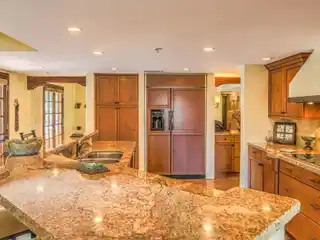 Charming and Luxurious Southwestern Home