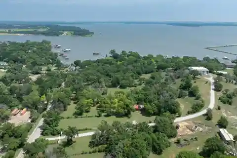 Serene Lakefront Acreage Near Eagle Mountain Marina