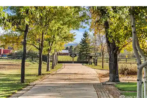 35-Acre Equestrian Estate Offering Unparalleled Lifestyle