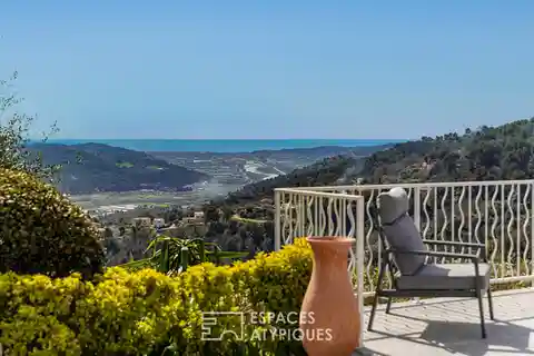 Mediterranean Elegance with Infinity Pool Charm