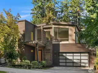 Immaculate Home in a Quiet Neighborhood