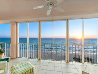 Beautifully Renovated Direct Beachfront Condo