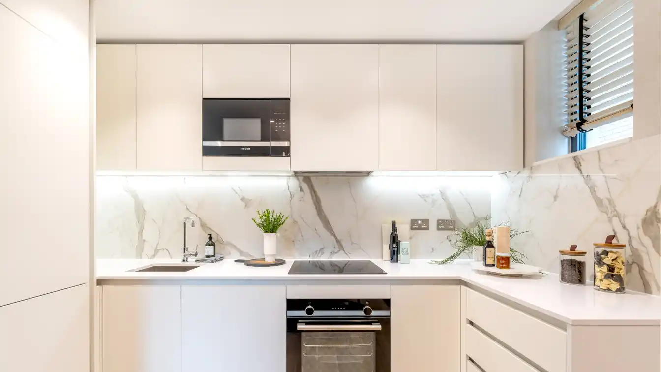 Luxury Apartment in Exclusive Chelsea Riverview