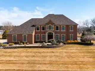 Exceptional Custom-built Kestrel Hills Estate