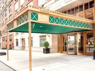 Huge Four Bedroom Home for Rent at the Knickerbocker