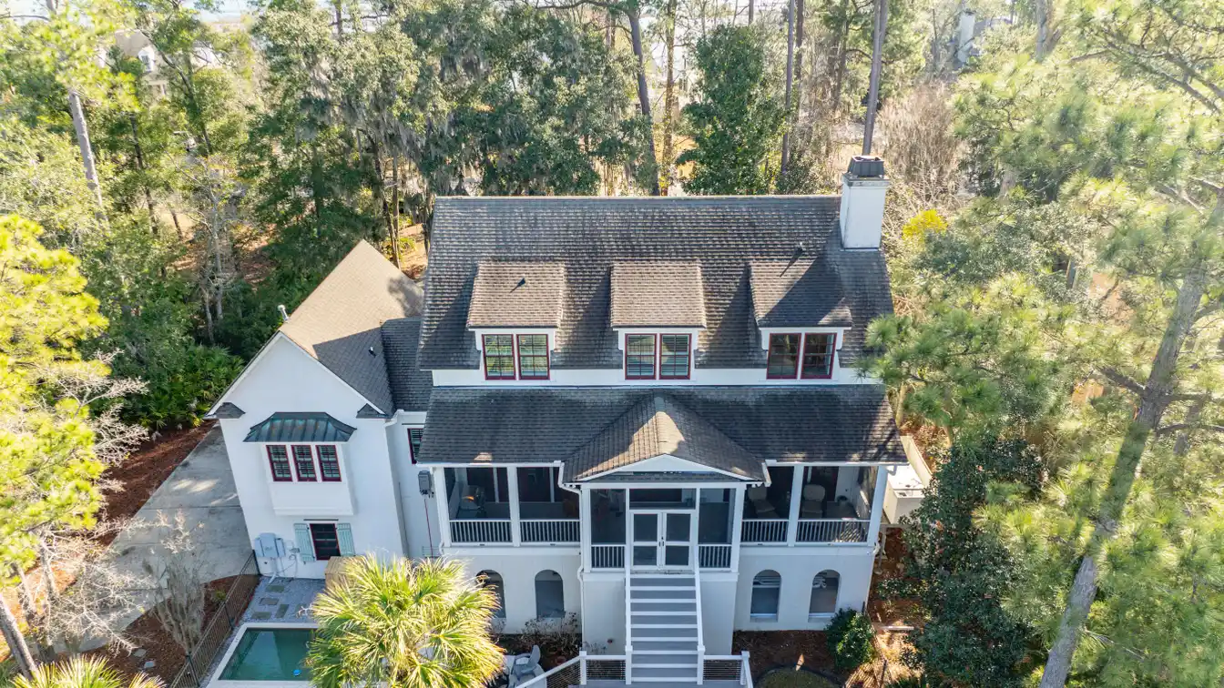 Waterfront Living on Exclusive Deer Island