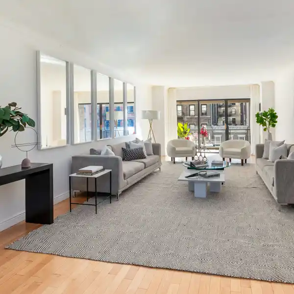 THE LARGEST H-LINE RESIDENCE IN THE SOVEREIGN