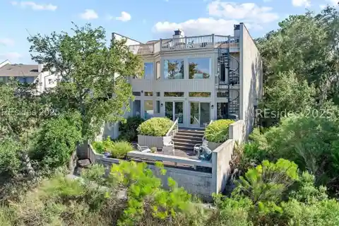 Stunning Marsh Views in Exclusive Sea Pines