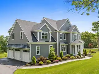 Refined Living in an Upscale Neighborhood