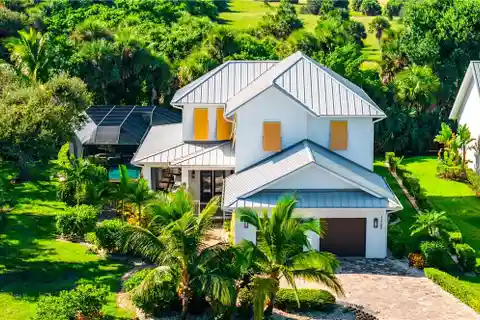 Island Charm with Sophistication and Seclusion