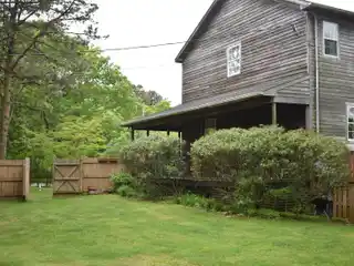 Three Bedroom Hamptons Farmhouse for Rent