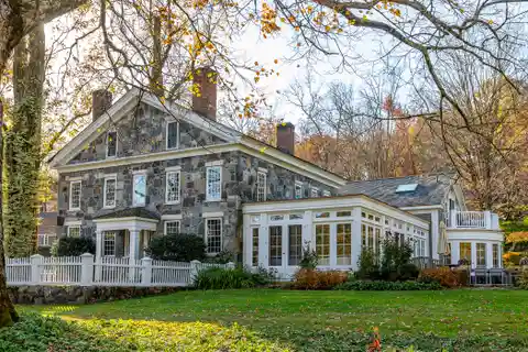 Dragonfly Farm - a Unique 18th Century Estate