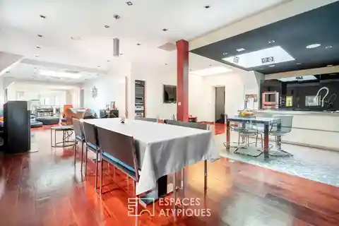 Contemporary Loft in a Sought-After District