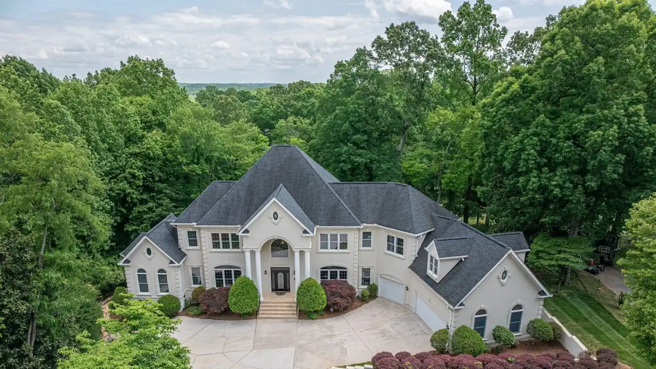 Gorgeous Home with Breathtaking Golf Course Views