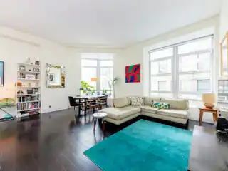 Modern Loft-like Corner Home