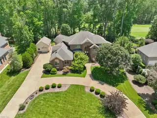 Exceptional Entertainer’s Dream in Two Rivers