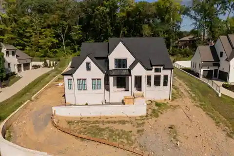 New Custom Luxury Home in Raintree