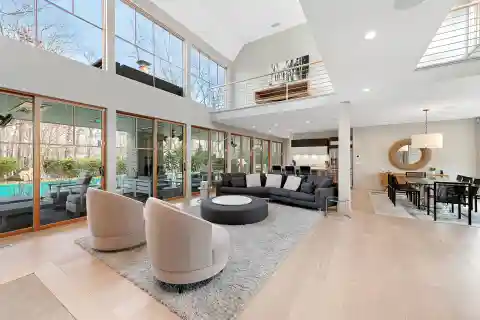 Amazing Modern Farmhouse for Rent