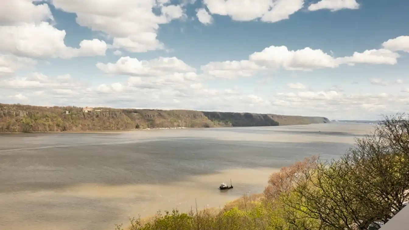 Three-unit Property with Magical Views