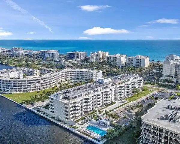 SPACIOUS COMPLETELY RENOVATED CONDO