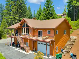 Incredible Lake Almanor Property