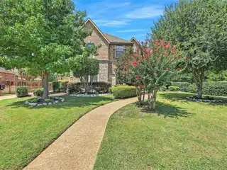 Gracious Custom Home in Kirkwood Hollow