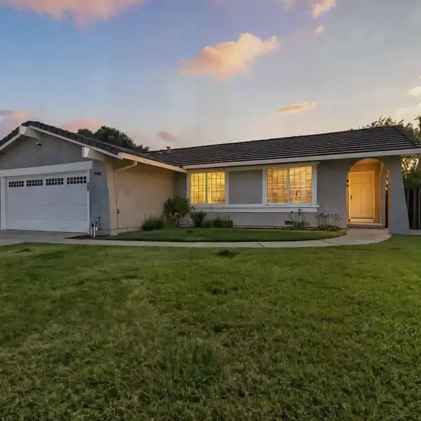 MOVE-IN READY GEM WITH NO REAR NEIGHBORS