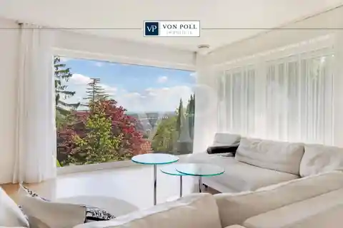 Spacious Semi-Detached House with Magnificent Views