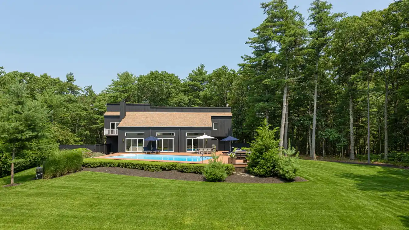 Beautifully Refurbished Five Bedroom Home for Rent