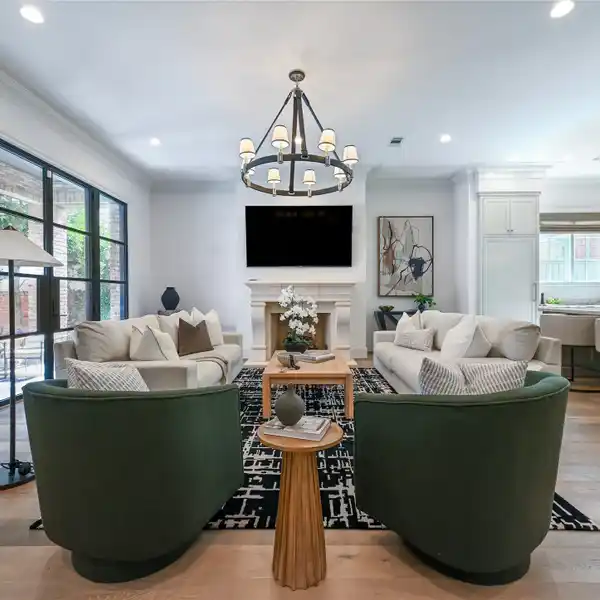 IMPRESSIVE ENGLISH TUDOR IN AVON PLACE