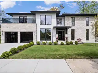 East Winnetka New Construction with No Expense Spared