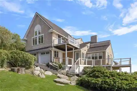 Luxury and Tranquility on 2.5 Waterfront Acres