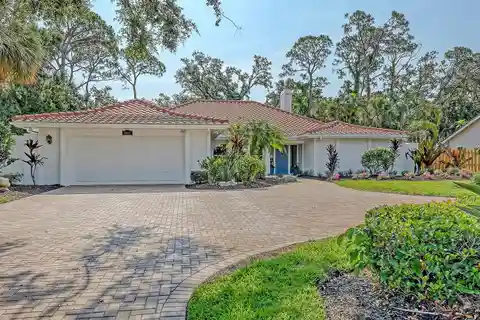 Sophisticated Home with Expansive Screened Lanai