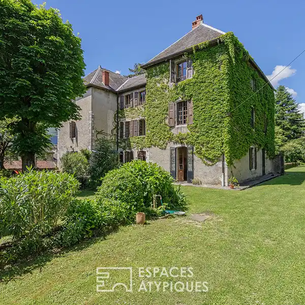 PRESTIGIOUS RESIDENCE IN THE HEART OF CHAUTAGNE