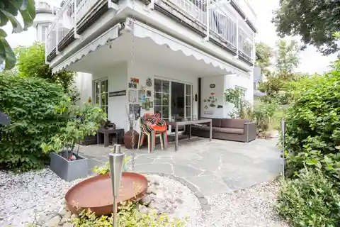 Garden Apartment in a Luxurious Villa