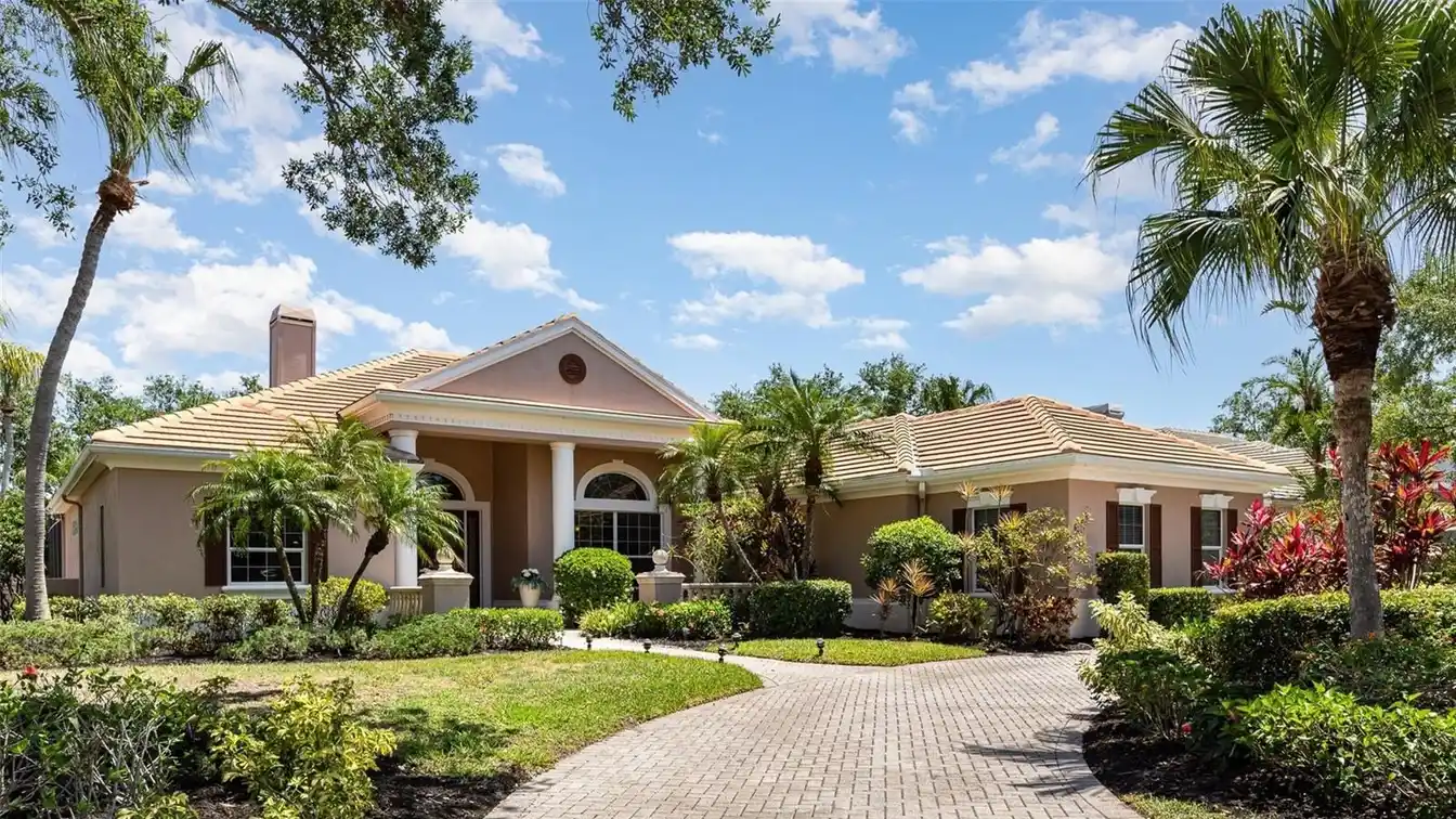 Unique Estate in University Park Country Club