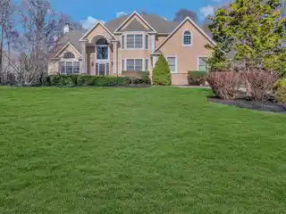 Beautifully Maintained Colonial Home