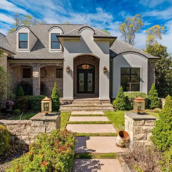EXCEPTIONAL CUSTOM HOME