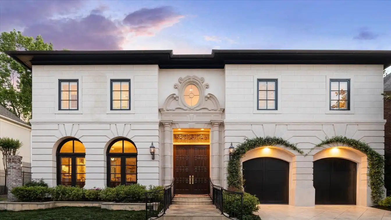 Exquisite Classic Home on a Ravine Lot