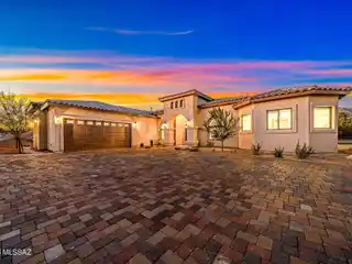 Brand-New Luxury Residence in the Catalina Foothills