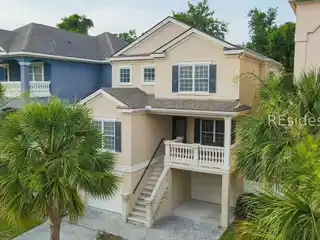 Stylish Retreat with Beach Access