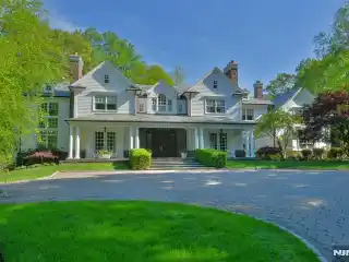 Wonderfully Constructed Colonial Manor