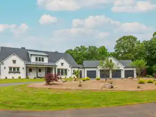 Spectacular Mini Hobby Farm on 8.82 Acres