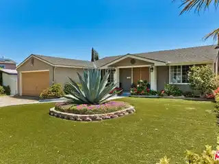 Coastal Views Meet Spacious Westchester Living