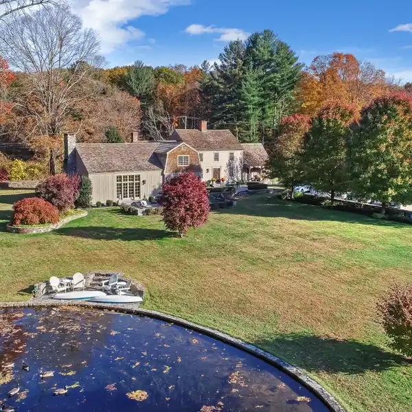 MAGNIFICENT COUNTRY ESTATE