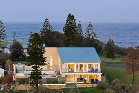Coastal Majesty on Gerroa Headland