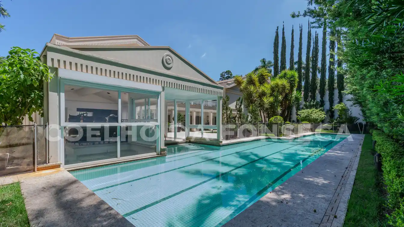 Expansive Home in a Great Location