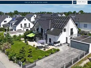 Elegant, Energy-Efficient Living with Smart Technology